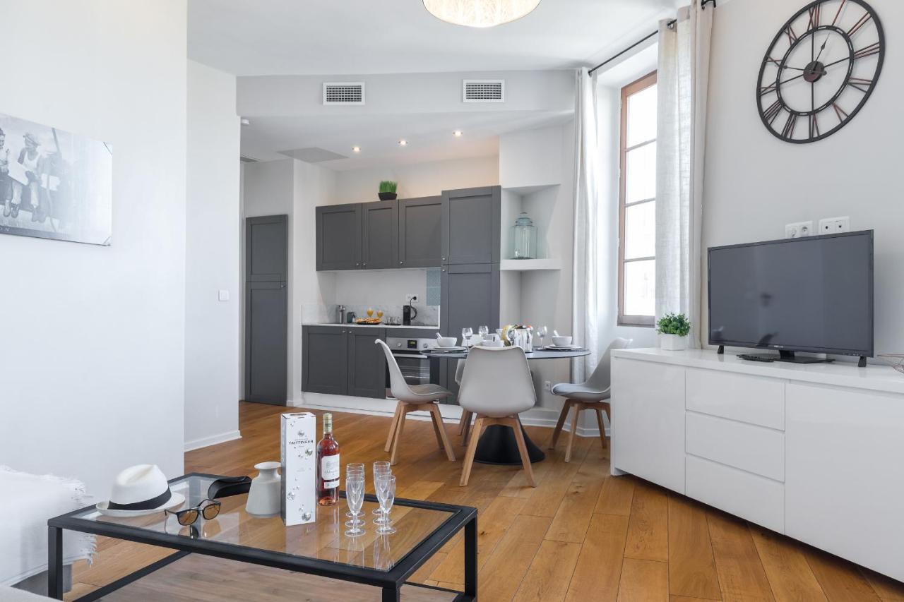 Gorgeous 1 Bdr With Gardens View In The Old Town Lejlighed Nice Eksteriør billede